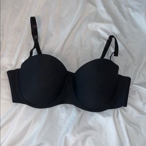 NWOT Black multi way bra